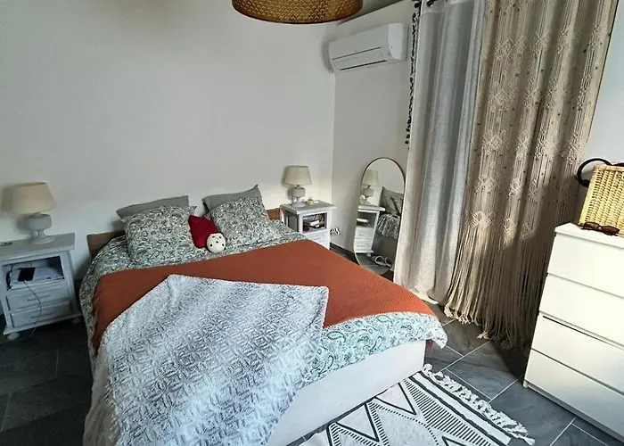 Сasa de vacaciones Le Cocon De Laroque (Herault)